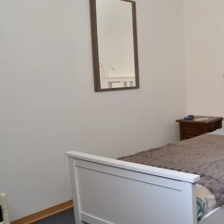 Rent this 4 bed room on Via Ludovico Ariosto in 38, 20099 Sesto San Giovanni MI