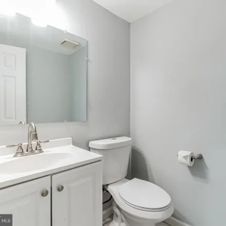 Image 8 - 18463 Point Seneca Place, Germantown, MD 20874, USA - Townhouse for sale