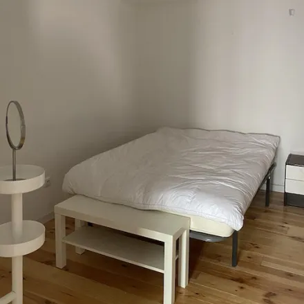 Rent this 1 bed apartment on Estrela Terrace Apartment in Rua do Jardim à Estrela 9A, 1350-183 Lisbon