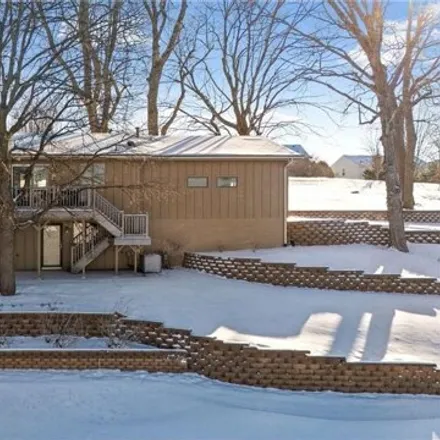 Image 1 - 9725 Shady Oak Drive, Chaska, MN 55318, USA - House for sale