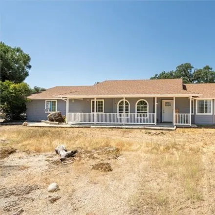 Buy this 3 bed house on 32628 River Knolls Rd in Coarsegold, California