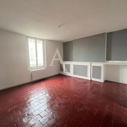 Rent this 3 bed apartment on 26 Rue Aristide Briand in 37240 Ligueil, France