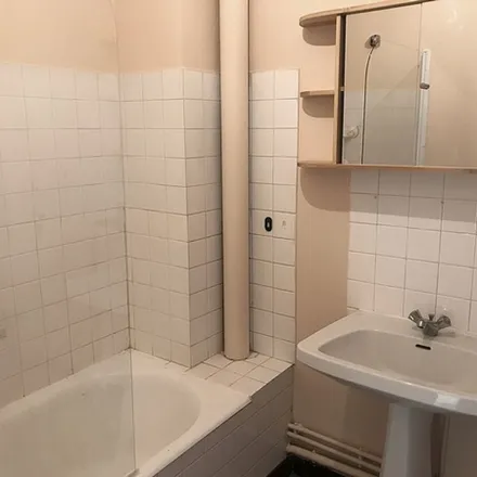 Rent this 1 bed apartment on 20 Rue Berteaux in 63000 Clermont-Ferrand, France