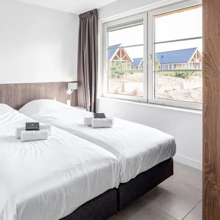 Rent this 7 bed house on Nieuwvliet in Sint Jansdijk, 4504 PB Nieuwvliet