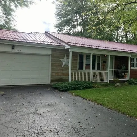 Buy this 3 bed house on 304 South Jackson Street in Sabina, Richland Township