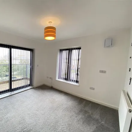 Image 3 - 61 Burch Road, Northfleet, DA11 9NF, United Kingdom - Apartment for rent