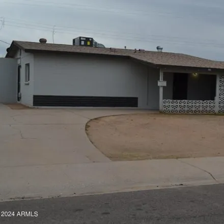 Buy this 2 bed house on 7529 West Clarendon Avenue in Phoenix, AZ 85033