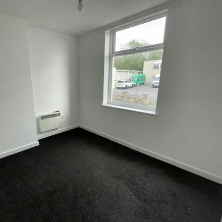 Image 8 - 10 Balne Lane, Wakefield, WF2 0DA, United Kingdom - Room for rent