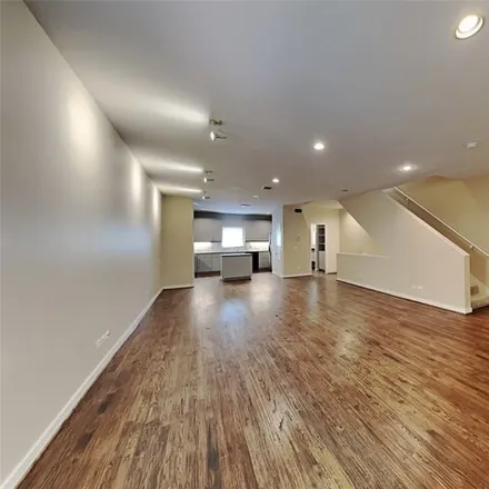 Image 3 - 2903 State Street, Dallas, TX 75204, USA - House for rent