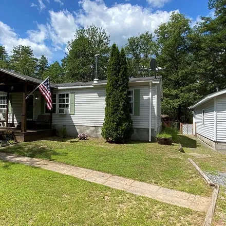 Buy this 3 bed house on 39 Oulette Circle in Keeseville, AuSable