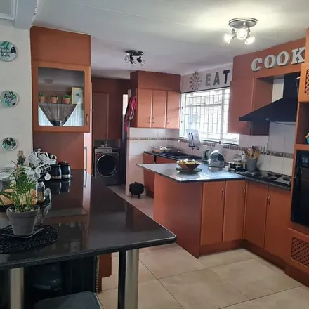 Rent this 3 bed apartment on Road 2L in Govan Mbeki Ward 5, Secunda