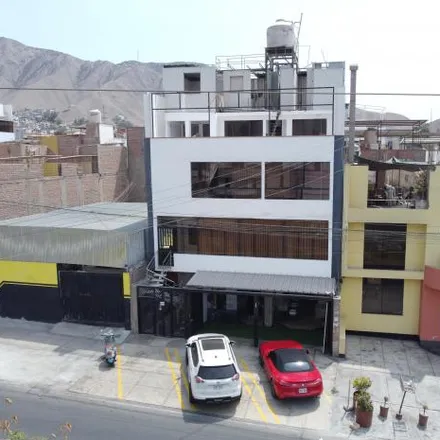 Image 2 - Avenida Los Fresnos, La Molina, Lima Metropolitan Area 15051, Peru - Apartment for sale