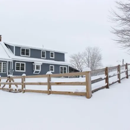 Image 6 - 701 Chesterfield Hollow Road, Saint Johnsbury, VT 05851, USA - House for sale