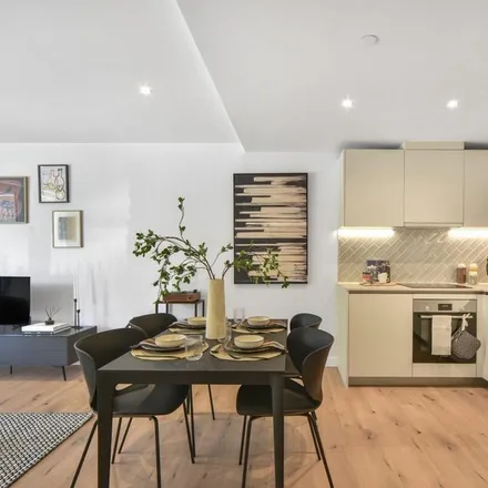 Image 1 - Evelyn Street / Grinstead Road, Evelyn Street, London, SE8 5RJ, United Kingdom - Apartment for rent