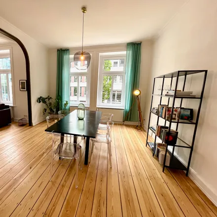 Rent this 3 bed apartment on Soné Art Gallery in Kaiser-Wilhelm-Straße, 20355 Hamburg