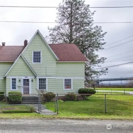 Buy this 4 bed house on 377 19th Street in Hoquiam, WA 98550