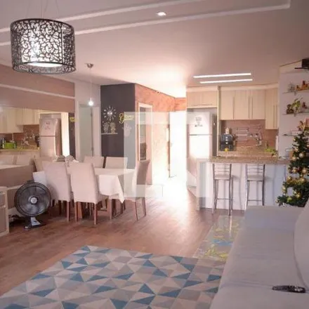 Rent this 4 bed house on Rua Nossa Senhora das Graças in Harmonia, Canoas - RS