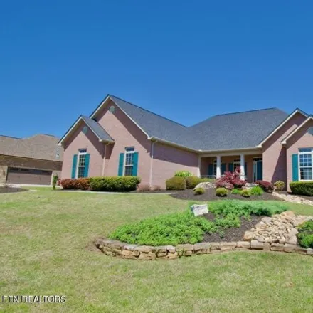 Buy this 3 bed house on 1546 Aberdeen Drive in Alcoa, TN 37701
