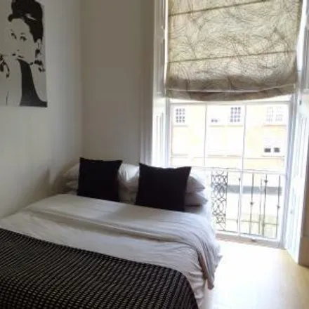 Image 1 - Tiger House, Burton Street, London, WC1H 9BY, United Kingdom - Apartment for rent