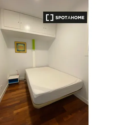 Image 9 - Calle de Lavapiés, 23, 28012 Madrid, Spain - Apartment for rent