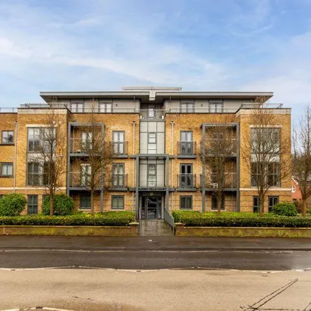 Image 9 - B2030, Tandridge, CR3 6RB, United Kingdom - Apartment for rent