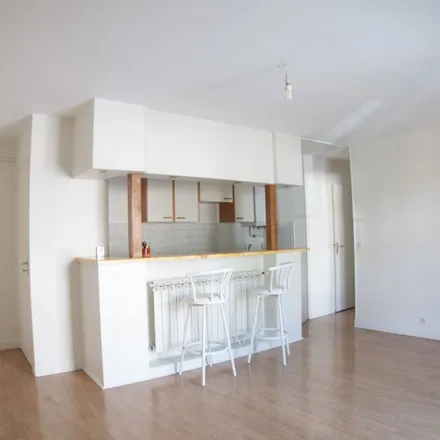 Rent this 2 bed apartment on 7 Rue Bignon in 78250 Hardricourt, France