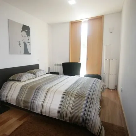 Image 1 - Azurara, Rua do Corgo, 4480-151 Vila do Conde, Portugal - Apartment for rent