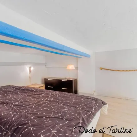 Image 6 - Toulon, Var, France - Apartment for rent