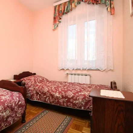 Rent this 2 bed apartment on 23212 Općina Tkon
