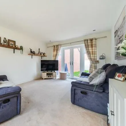 Image 3 - Lelleford Close, Long Lawford, CV23 9FP, United Kingdom - House for sale