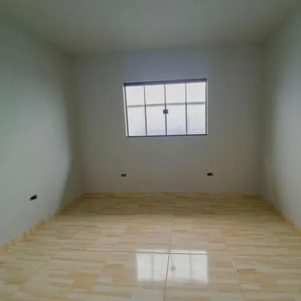 Buy this 2 bed house on Rua José Pereira de Mendonça in Heimtal, Londrina - PR