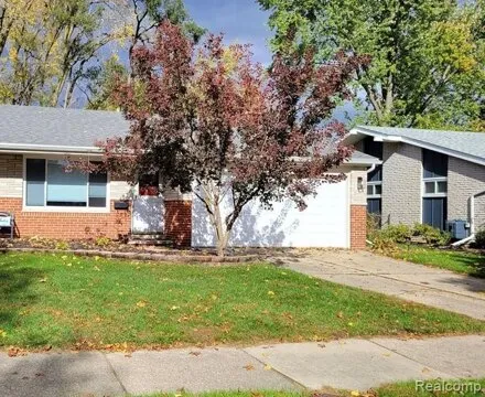 Rent this 3 bed house on 14881 Park St in Livonia, Michigan