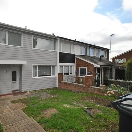 Rent this 3 bed townhouse on Monks Walk in Buntingford, SG9 9DZ