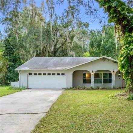 Buy this 3 bed house on 1998 Southeast 14th Avenue in Ocala, FL 34471