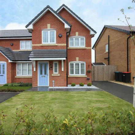Buy this 3 bed house on Citrine Avenue in Poulton-le-Fylde, FY6 7XQ