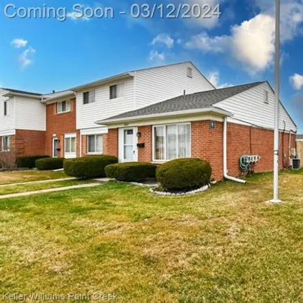 Image 2 - Clinton Township Heating and Cooling, 20449 15 Mile Road, Clinton Township, MI 48035, USA - Condo for sale