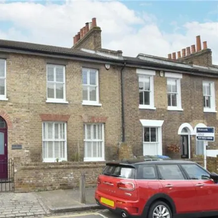Buy this 3 bed townhouse on Reynolds Place in London, SE3 8SX