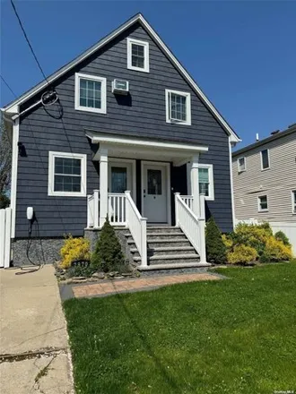 Rent this 3 bed house on 2970 Higgins Street in Oceanside, NY 11572