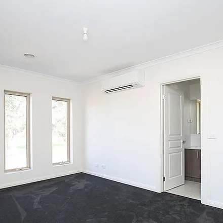 Image 7 - Shepley Oval, Langhorne Street, Dandenong VIC 3175, Australia - Apartment for rent
