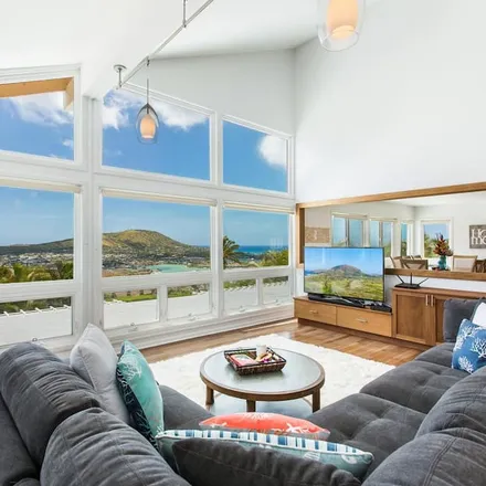 Rent this 5 bed house on Honolulu