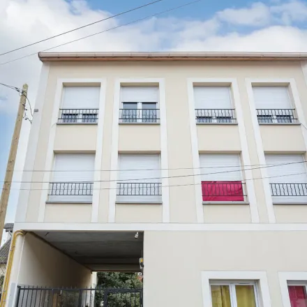 Rent this 2 bed apartment on 23 Rue Buottourenville in 93350 Le Bourget, France