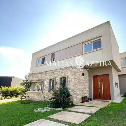 Buy this 5 bed house on unnamed road in Partido de General Rodríguez, 1748 Buenos Aires