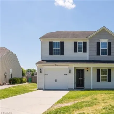 Buy this 3 bed house on 699 Switchback Court in High Point, NC 27265