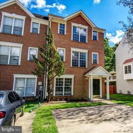 Rent this 4 bed townhouse on 2281 Commissary Circle in Odenton, MD 21113