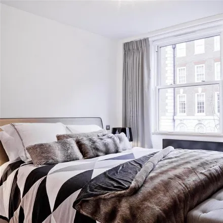 Image 3 - Walpole House, 10 Weymouth Street, East Marylebone, London, W1B 1NL, United Kingdom - Apartment for rent