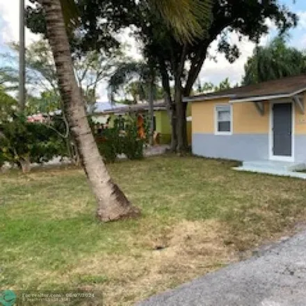 Buy this 3 bed house on 1304 SW 31st St in Fort Lauderdale, Florida