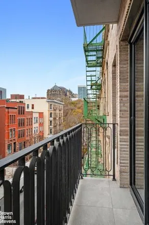 Image 5 - 305 West 113th Street, New York, NY 10026, USA - Condo for sale