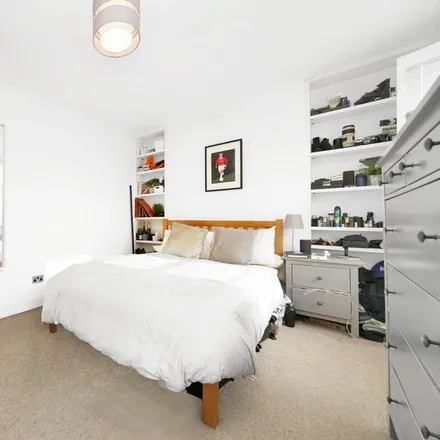 Image 5 - Carol Street, London, NW1 0AY, United Kingdom - Townhouse for rent