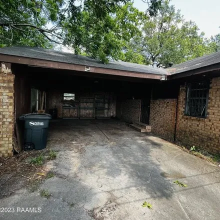 Image 5 - 333 Moroco Alley, Leesburg, New Iberia, LA 70560, USA - House for sale