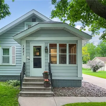 Buy this 3 bed house on 1443 Lyndale Avenue in Eau Claire, WI 54701